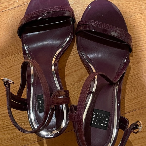 Sandals - Picture 5 of 6